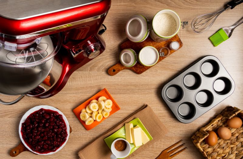 baking supplies for banana muffins